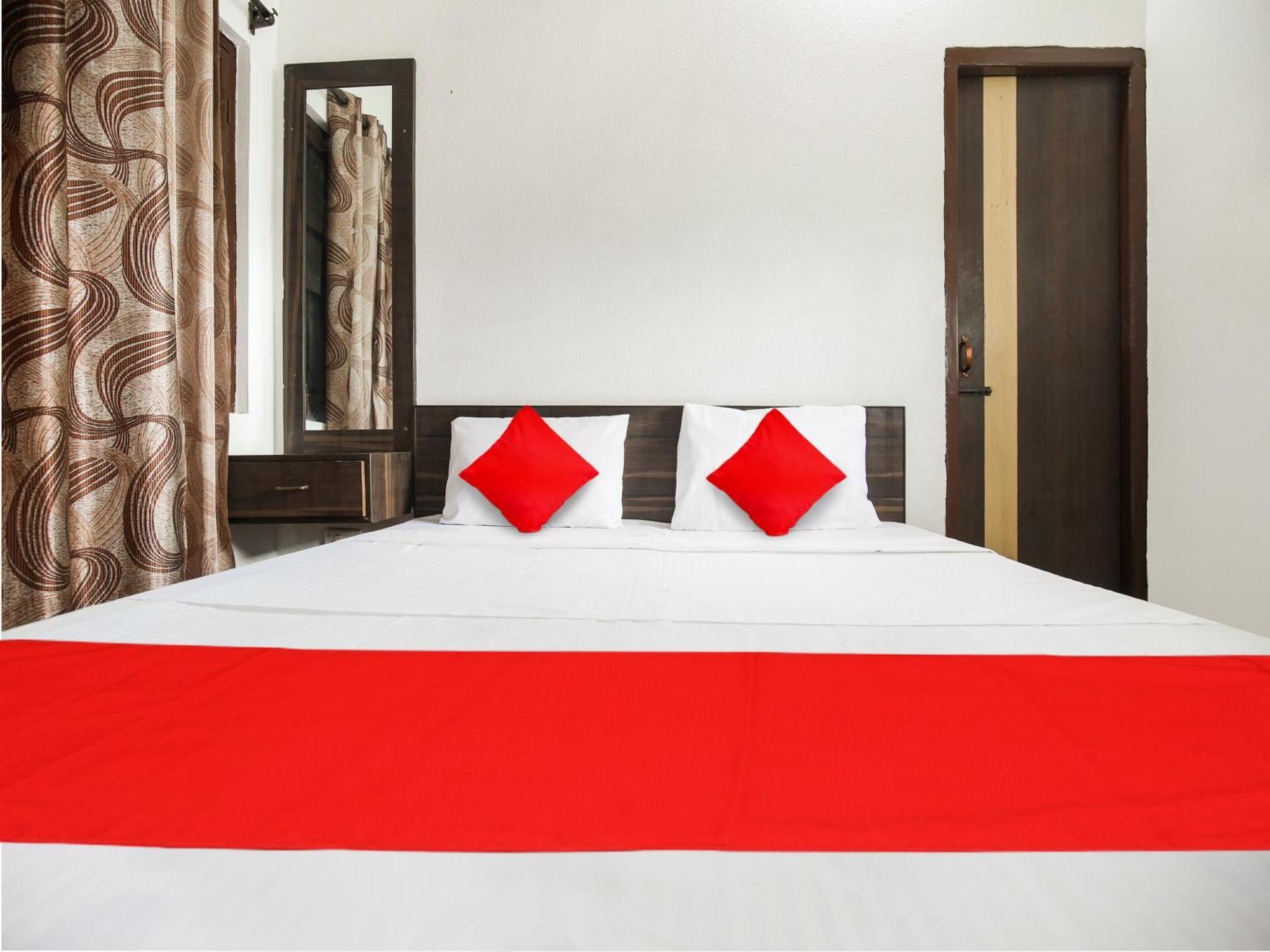Oyo Flagship Hotel Le Aley Regency Лудхиана Экстерьер фото