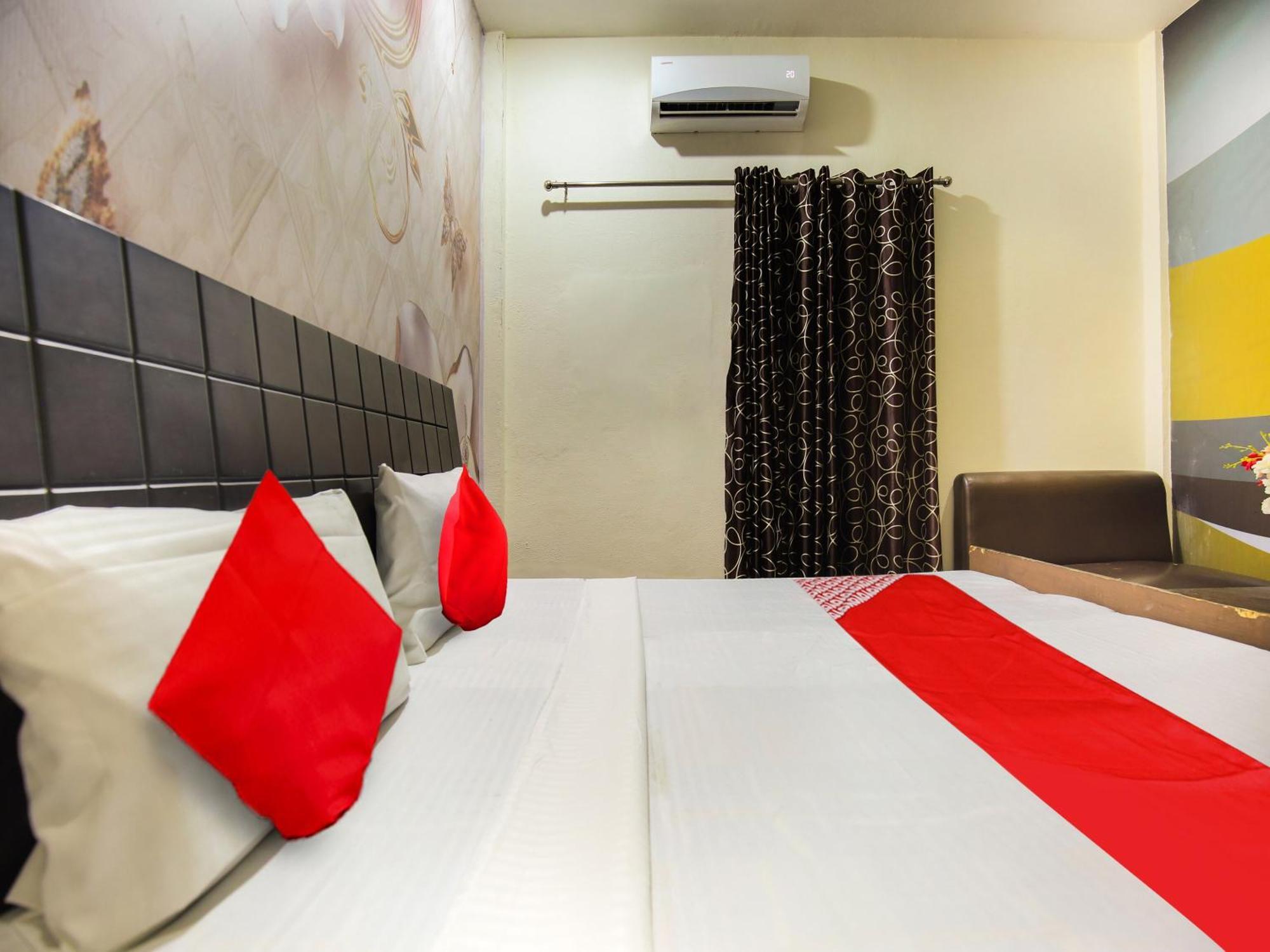 Oyo Flagship Hotel Le Aley Regency Лудхиана Экстерьер фото